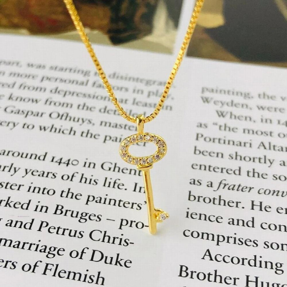 WTLTC Delicate Cubic Zirconia Pendant Necklace for Women 925 Sterling Sliver Small Key Necklaces INS Hot Selling Chain Chokers