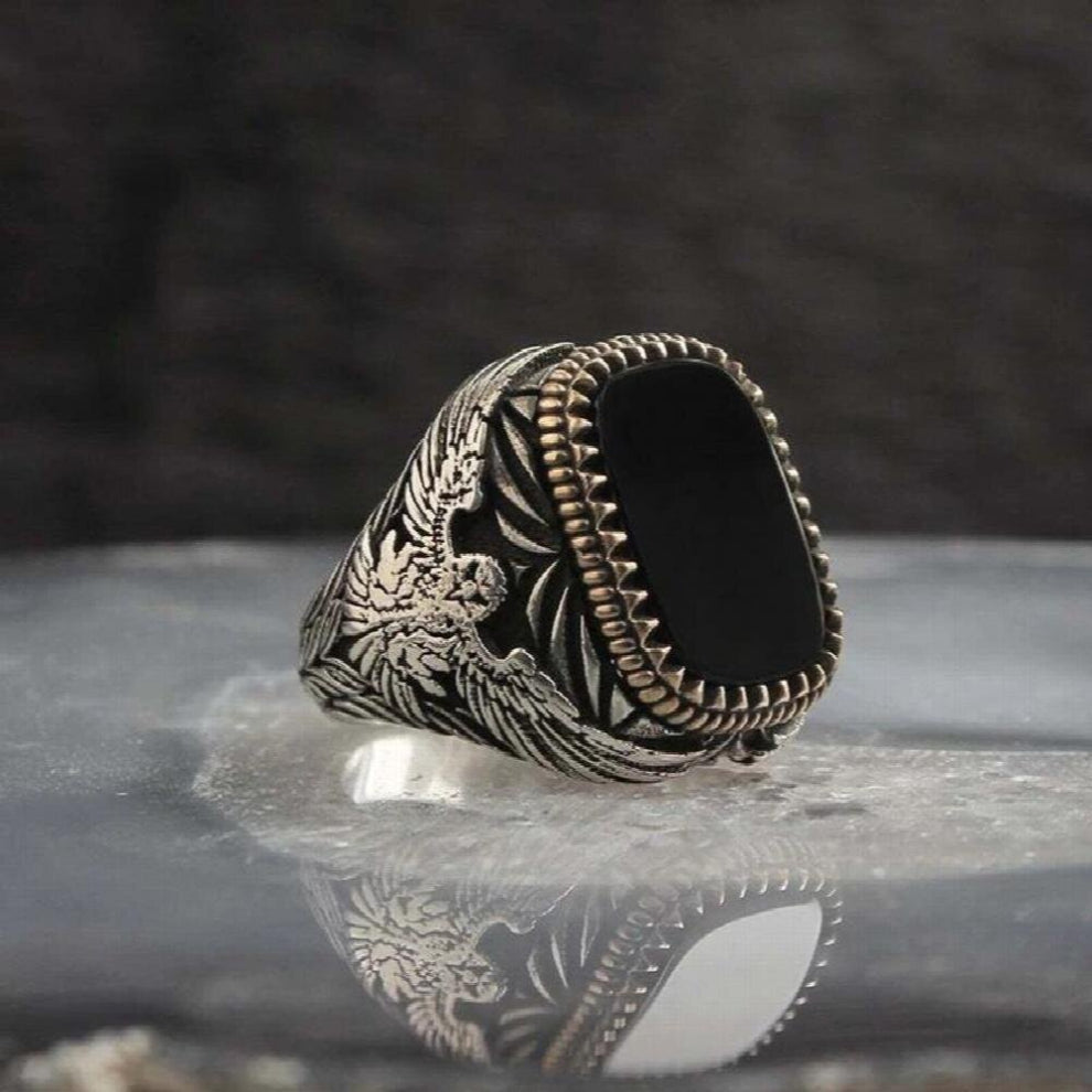 Classic Retro Carving Eagle Rings for Men Metal Two Tone Inlaid Zircon Punk Motor Biker Ring Jewelry