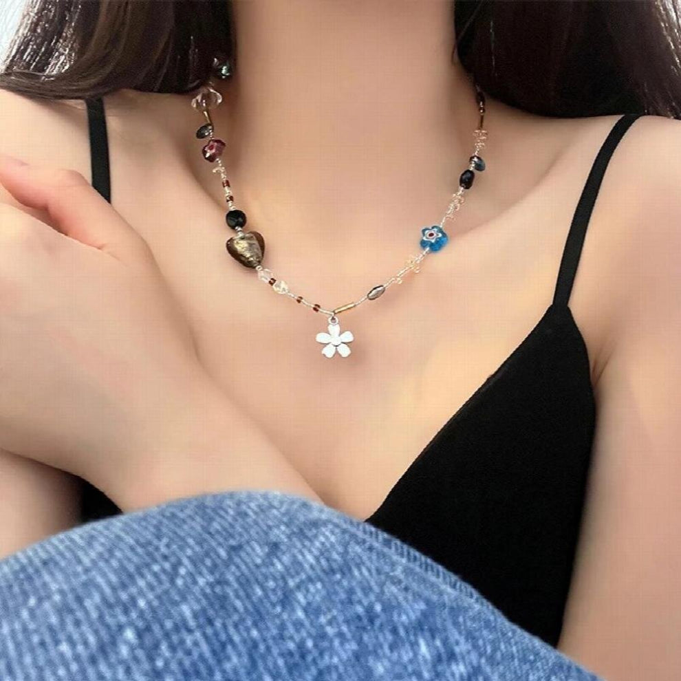 Colorful Crystal Beads Chokers Necklace for Women Charm Flowers Pendant Necklaces Spicy Girls Accessories Jewelry