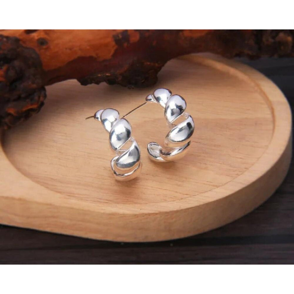 Spiral Croissant Creative Studs Earrings Women Shining Glossy 925 Sterling Silver Stunning MINI Brincos Jewelry