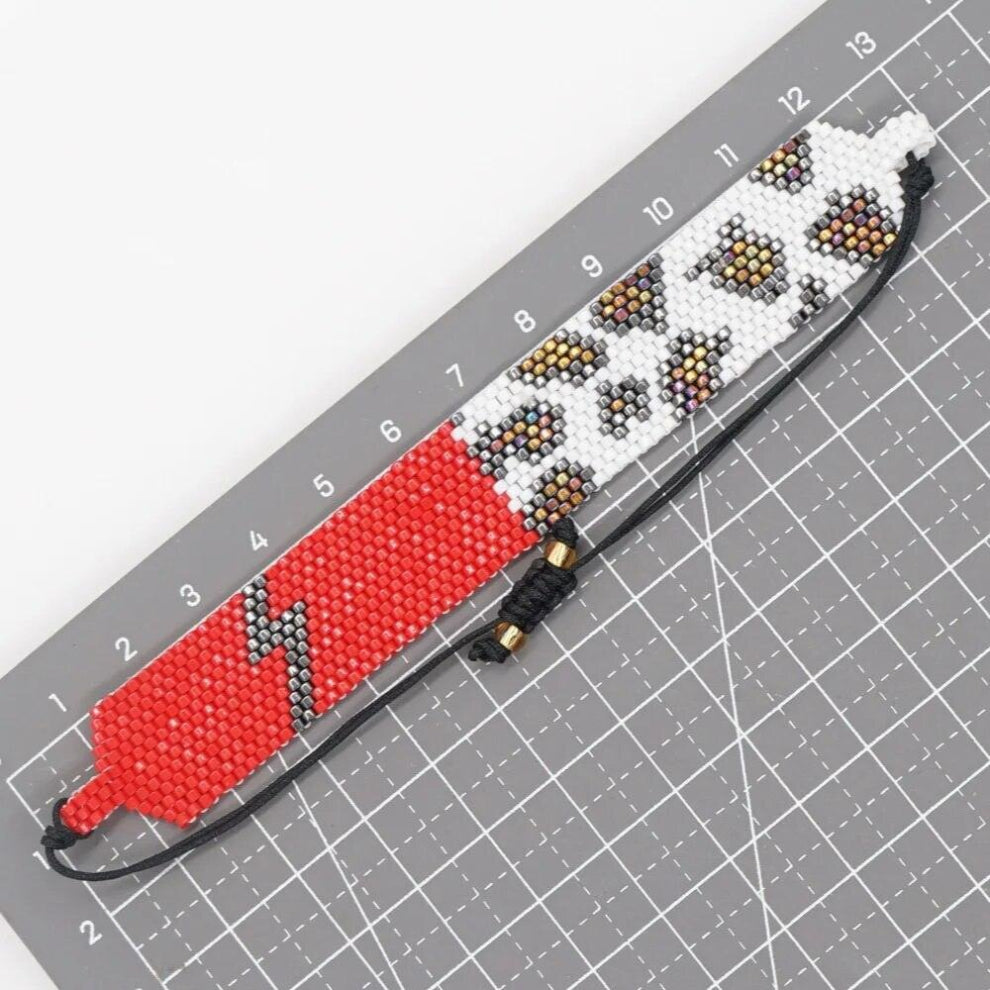 Rice bead bracelet Lightning Natural Creative Simplicity Hand knitting Adjustable Bohemian Beaded bracelet