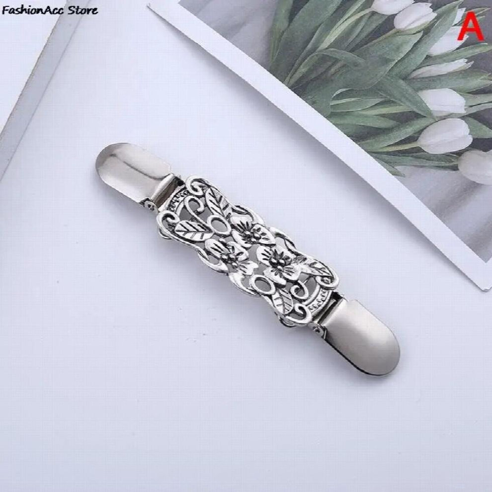 Women Cardigan Sweater Blouse Shawl Brooch Shirt Collar Retro Duck Clip Clasps Charm Accessories Gift Carved Flower Jewelr