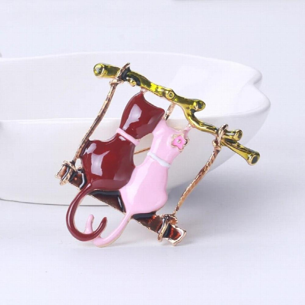 Drip Couples Swing Cat Brooch Cartoon Animal Corsage
