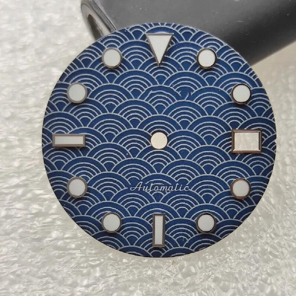 Watch accessories seigahai wave dial Full luminous C3 SKX007 - abalone -turtle mechanical watch MOD NH35-36mm Movement case Date