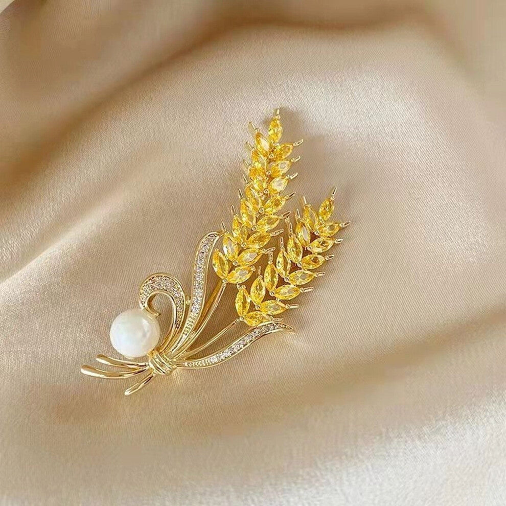 Elegant breast pin with sparkling zirconia design in the shape of wheat grains, ideal for stylish accents in everyday life and on special oc
