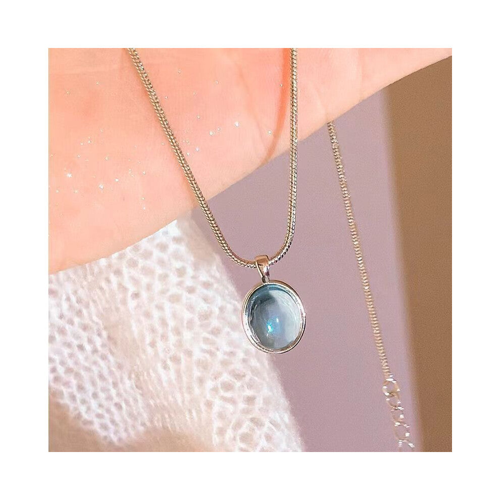 (Silver free sea blue) Ins-style pearl necklace, versatile for women, niche design, high-end, light luxury, collarbone chain, heart pendant accessory