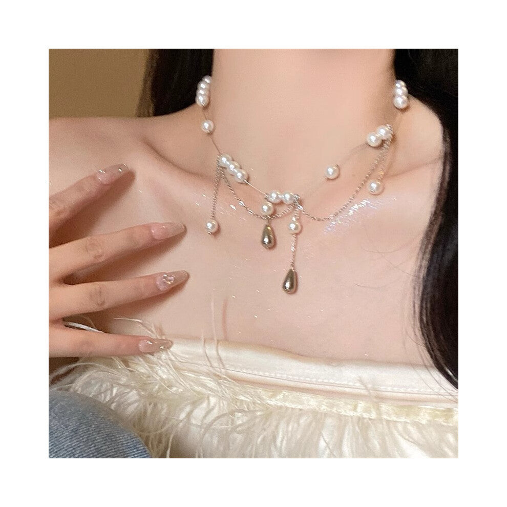 (X1636 silver) Versatile, elegant and high-end bow tie titanium steel collarbone chain and neck chain accessory