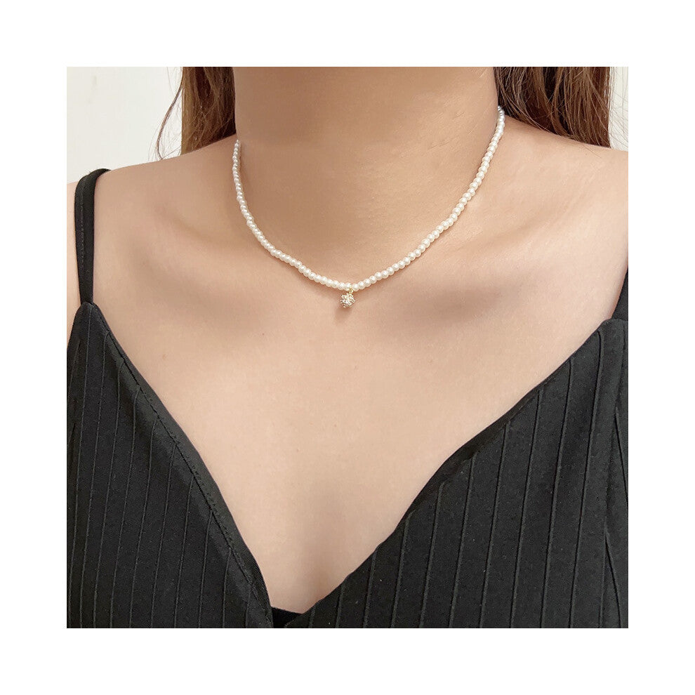 (MY36766) Ins-style pearl necklace, versatile for women, niche design, high-end, light luxury, collarbone chain, heart pendant accessory