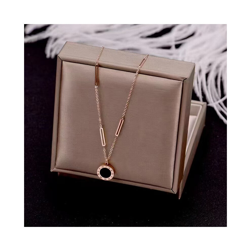 (Rose gold Roman numeral necklace) A red, black and white swan necklace for women, 18K real gold electroplated and diamond-encrusted collarbone chain,