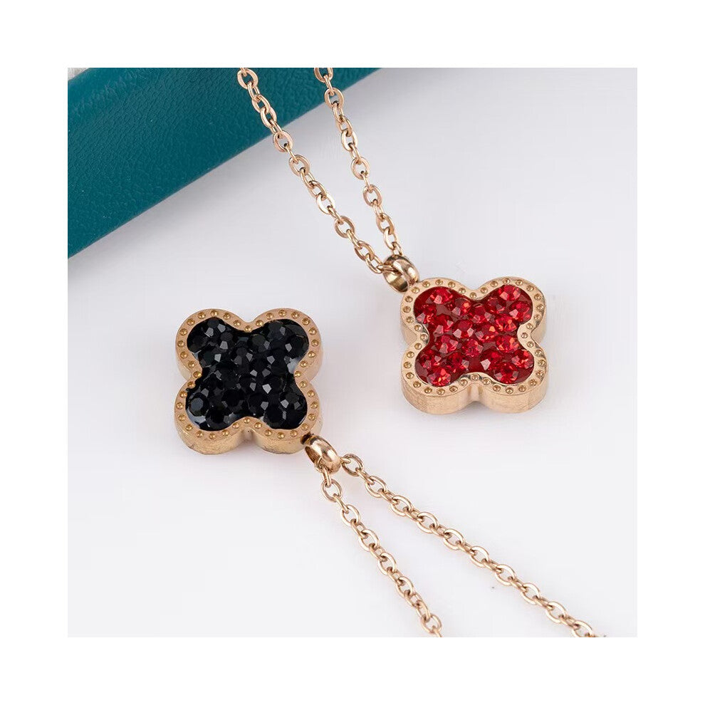 (Rose gold four-leaf clover black necklace) A red, black and white swan necklace for women, 18K real gold electroplated and diamond-encrusted collarbo