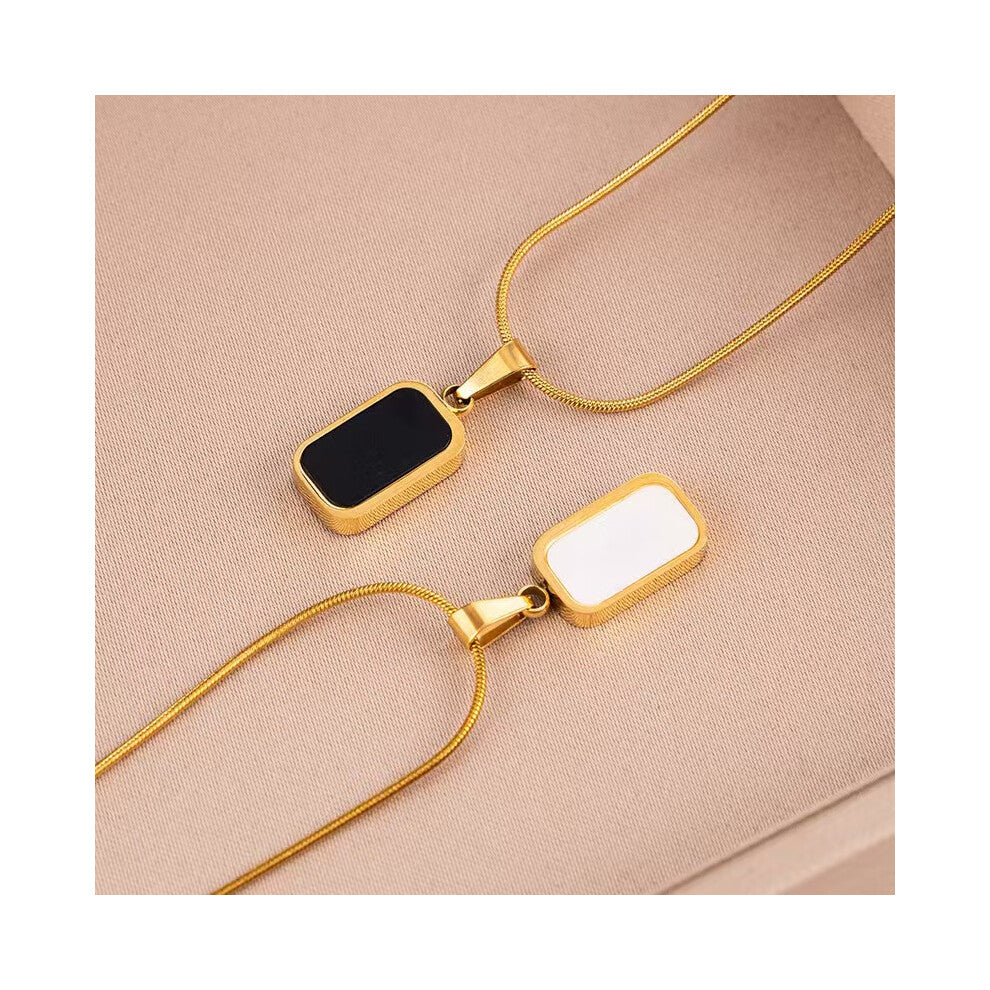 (Double-sided square necklace) A red, black and white swan necklace for women, 18K real gold electroplated and diamond-encrusted collarbone chain, ele