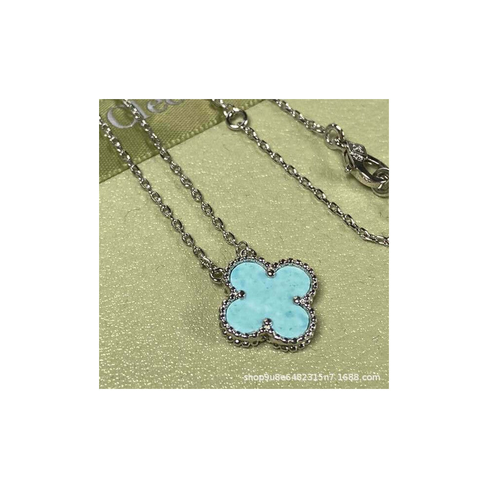 (White gold [mint green] necklace, High version) Four-leaf clover necklace, red chalcedony, white mother-of-pearl, four-leaf clover necklace, collarbo
