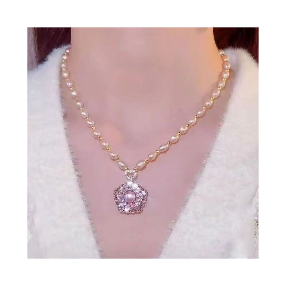 (Rotating Flower Pearl Necklace 74) High-end pearl necklace pendant for women, no fading, ins, niche, light luxury, versatile, elegant collarbone chai