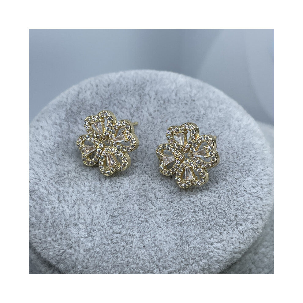 (Golden heart-shaped stud earrings-pair) Two-worn heart-to-heart opening and closing four-leaf clover necklace for women, fashionable heart-shaped fol