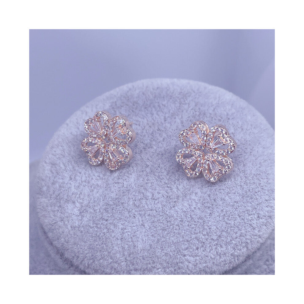 (Rose gold heart-shaped stud earrings-pair) Two-worn heart-to-heart opening and closing four-leaf clover necklace for women, fashionable heart-shaped