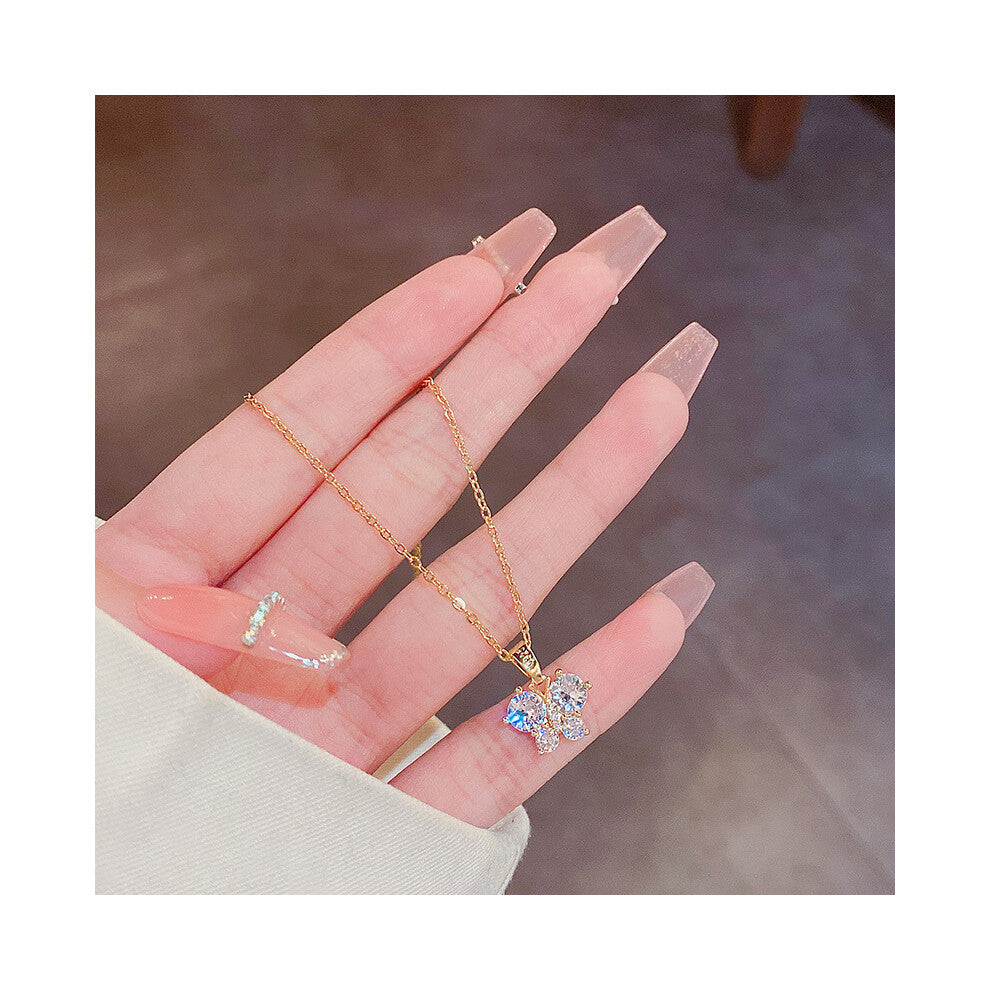 (X836 Gold # Premium Zircon Pendant Necklace) This high-end, light luxury necklace features a spicy girl pearl collarbone chain with a fashionable and