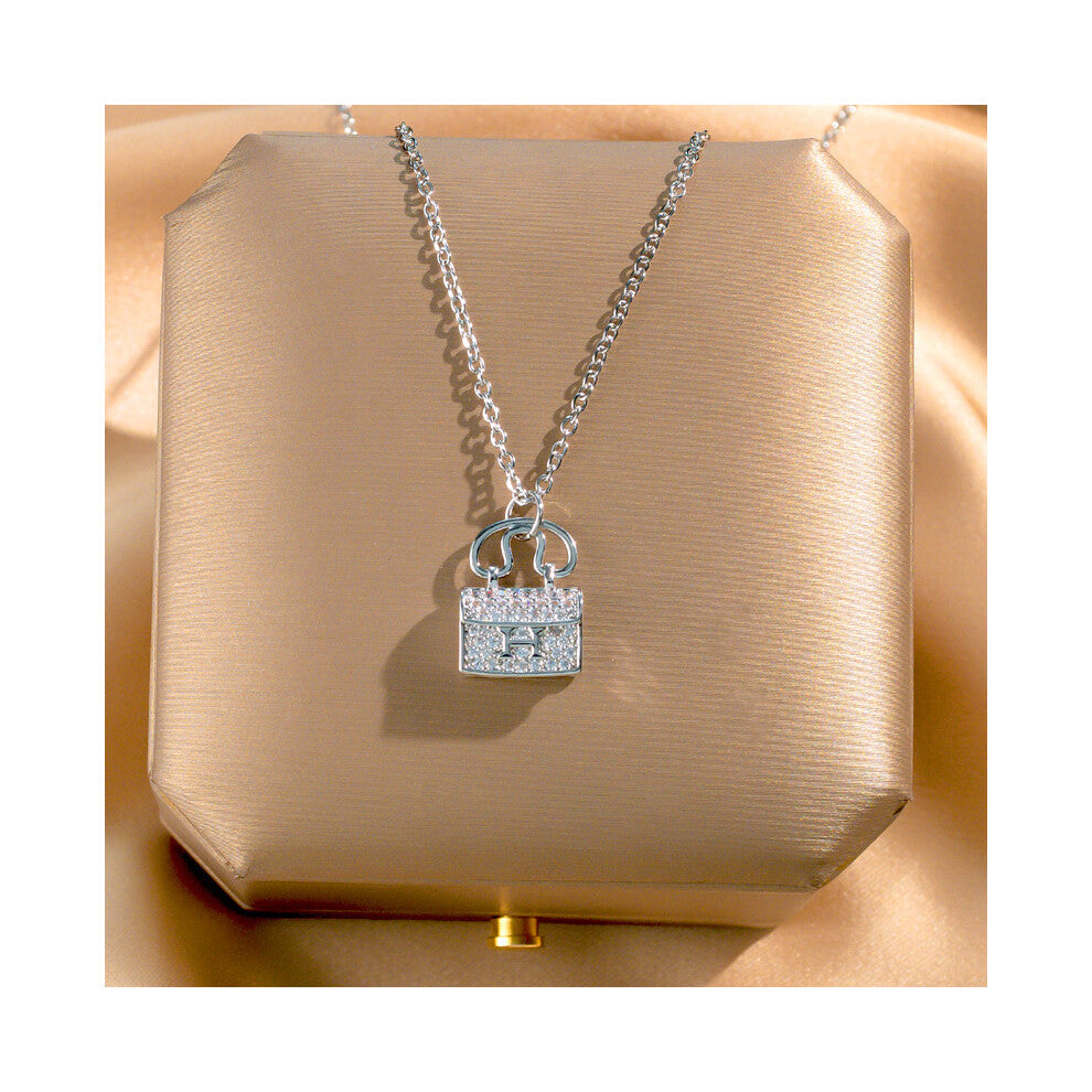 (X288 silver-H bag) A light luxury design silver titanium steel necklace, versatile collarbone chain and high-end neck chain