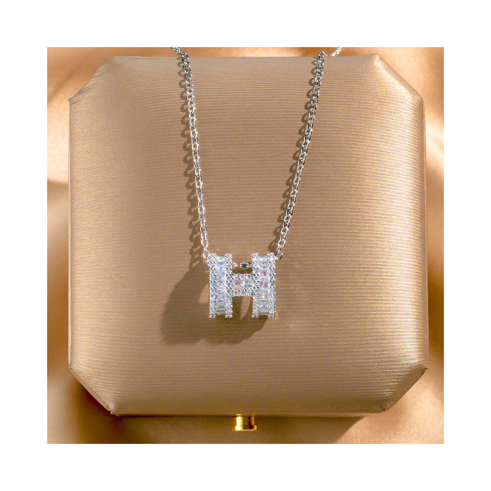 (X593 Silver Full Diamond H) A light luxury design silver titanium steel necklace, versatile collarbone chain and high-end neck chain