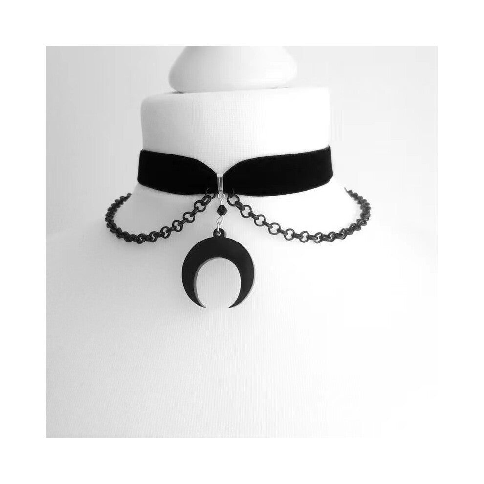 (B) Necklace, neck chain, velvet collarbone chain, black moon, cute pendant