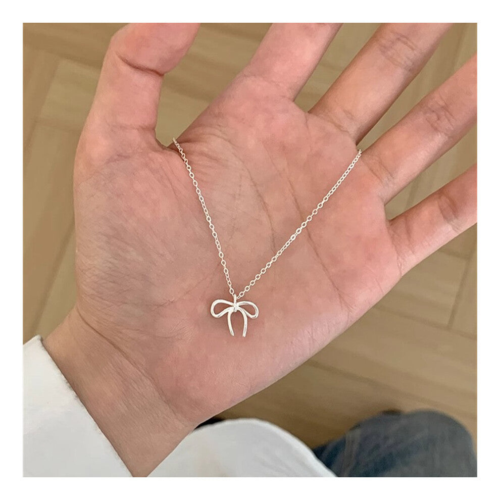 (XL0425) Pearl necklace for women's spring and summer S925 sterling silver high-end collarbone chain, versatile pendant