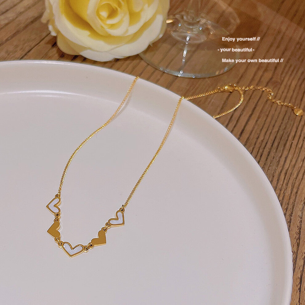 (X147) A versatile and high-end pendant with a niche design and a simple collarbone chain