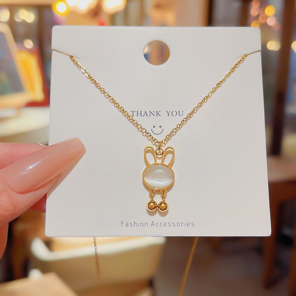 (X167) A versatile and high-end pendant with a niche design and a simple collarbone chain