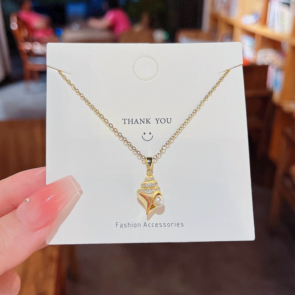 (X371) A versatile and high-end pendant with a niche design and a simple collarbone chain