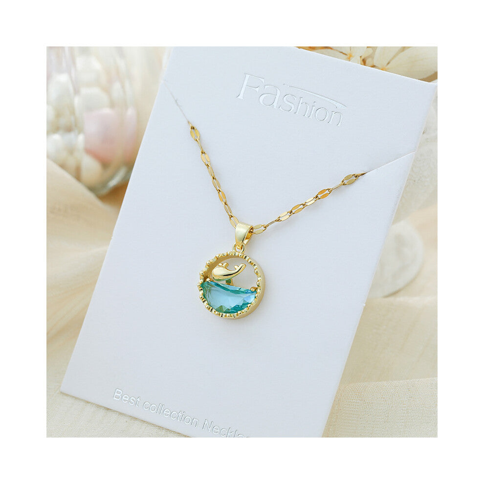 (?X611JB?) A light luxury titanium steel necklace that is versatile for women and exudes a sense of luxury. A pendant with a simple collarbone chain