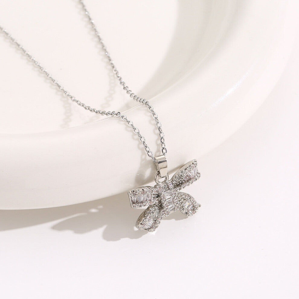 (8069-Silver) Silver titanium steel necklace for women, ins style, niche and versatile, popular collarbone chain