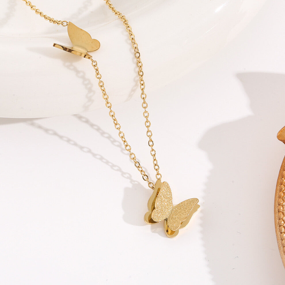 (The X909 butterfly necklace is golden) Butterfly necklace, women's collarbone chain, elegant ins, versatile, three-dimensional necklace, 18k rose gol