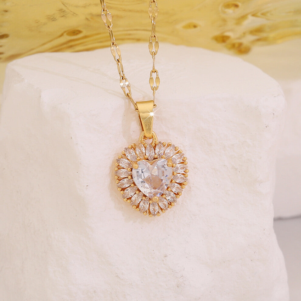 (4# White) Fashionable zircon heart-shaped pendant and elegant stainless steel collarbone chain