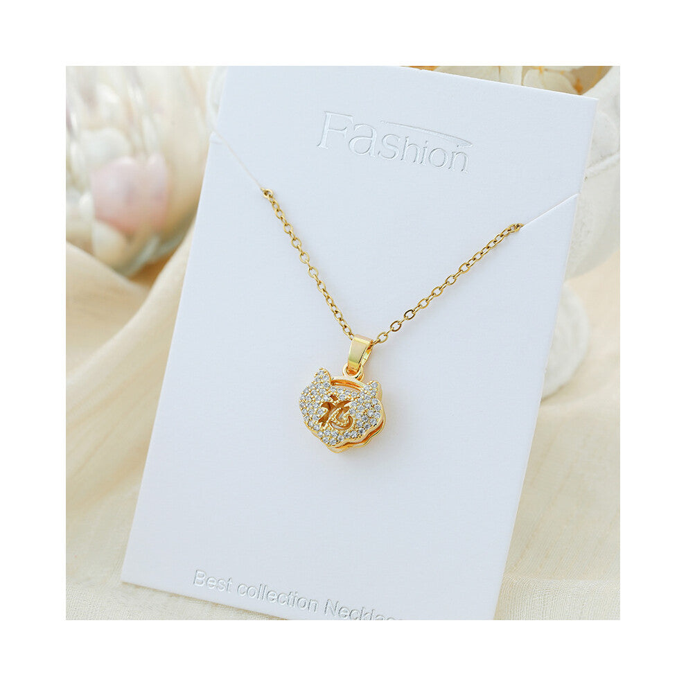 (?X279JB?) This titanium steel necklace is a versatile and high-end pendant with a simple design and a collarbone chain