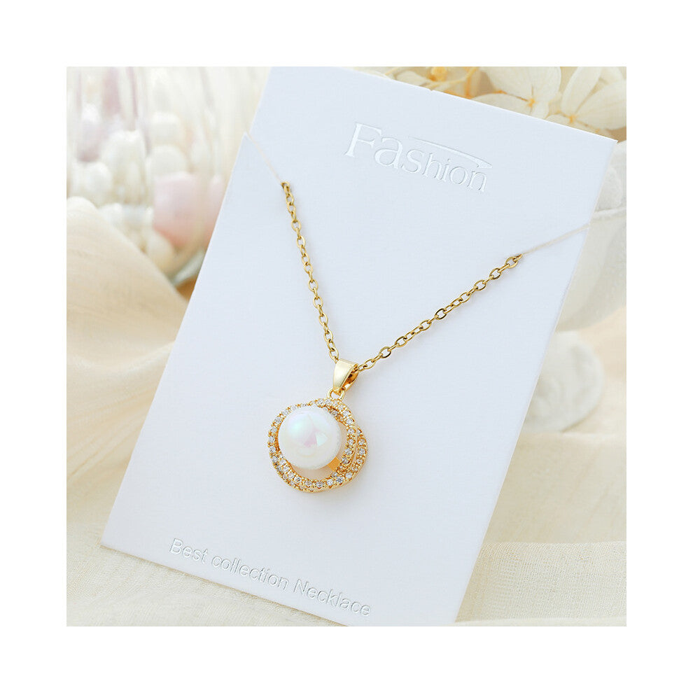 (?X283JB?) This titanium steel necklace is a versatile and high-end pendant with a simple design and a collarbone chain