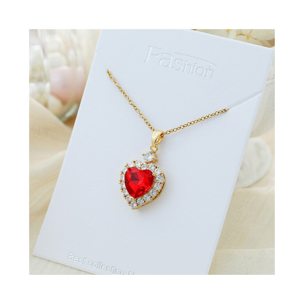 (?X529JH?) This titanium steel necklace is a versatile and high-end pendant with a simple design and a collarbone chain