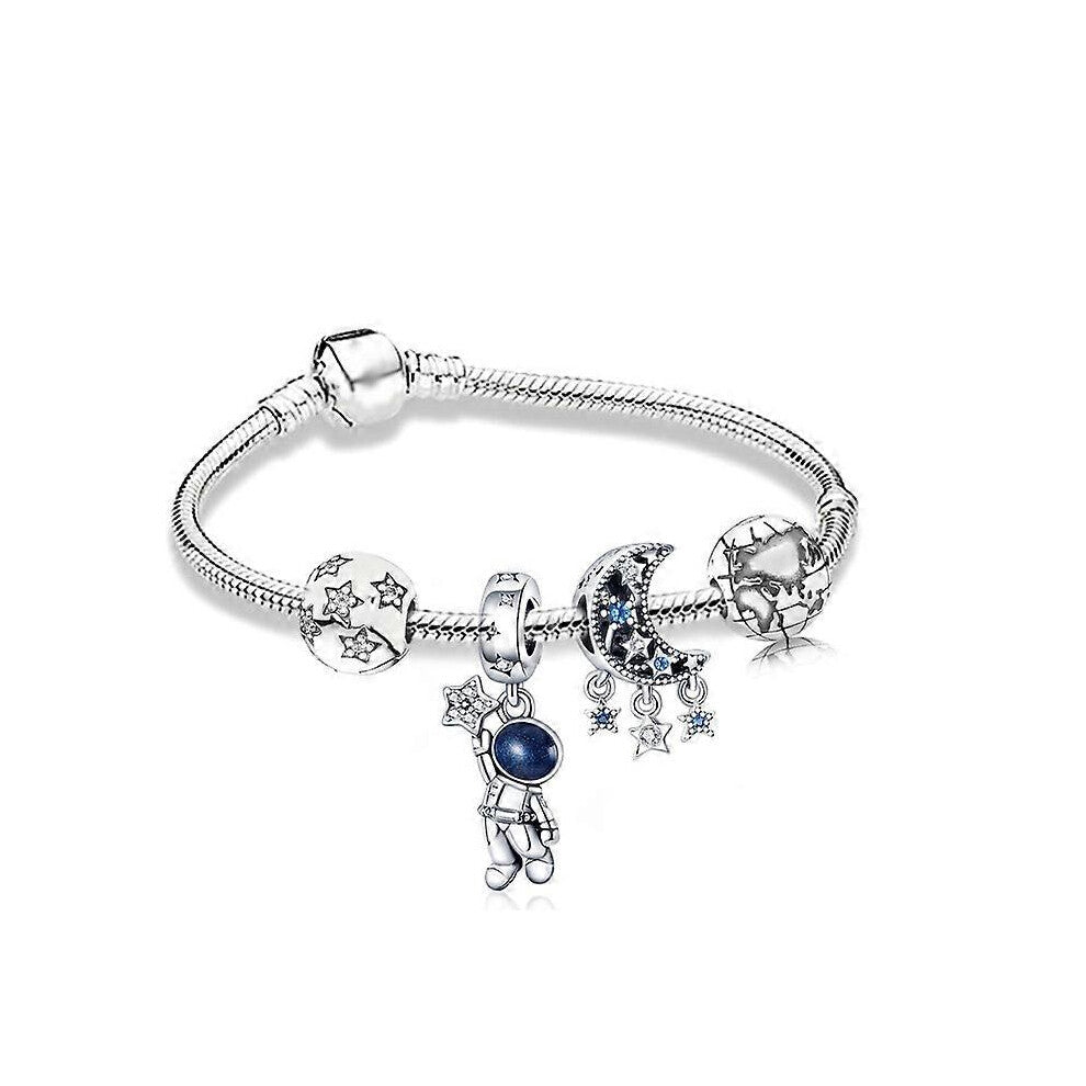 (As show, One size) Exquisite Bracelet Astronaut Earth Ladies Jewelry Gift Silver Plated Tassel Moon Star Bead Bracelet (18CM)