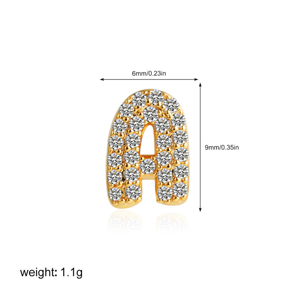 (String a zircon letter in gold) Personalized design of an English name letter necklace collarbone chain accessory