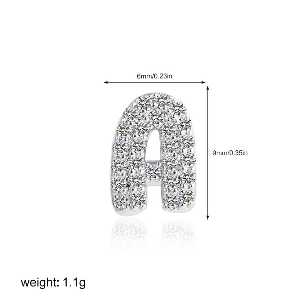 (String a zircon letter in silver) Personalized design of an English name letter necklace collarbone chain accessory