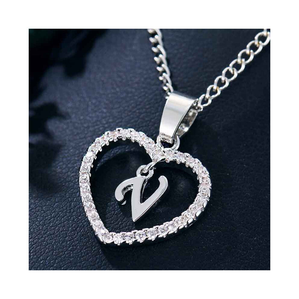 (SilverV) Heart Letters 26 Love Crystal Women Silver Plated Chain Necklace Jewelry
