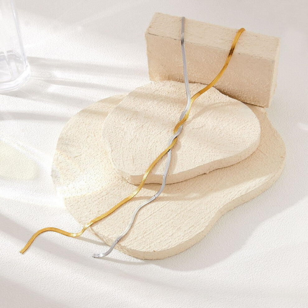 (GoldSilver) Style Unique Cold Snake Chain Necklace With Striking Geometric Design And Fashionable For Tassels Women