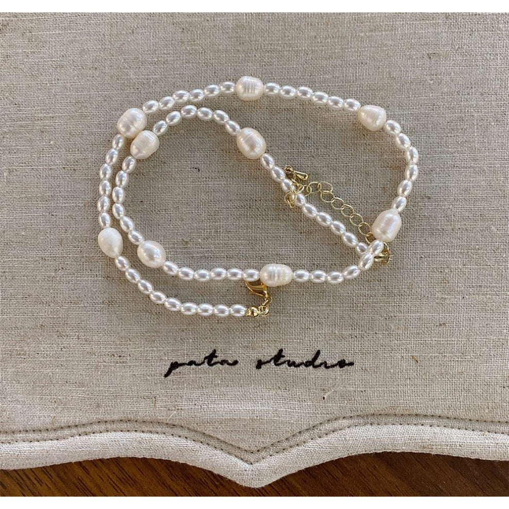 (natural pearl necklace) New dopamine colored beaded necklace fashionable niche design clavicle chain versatile necklace for women