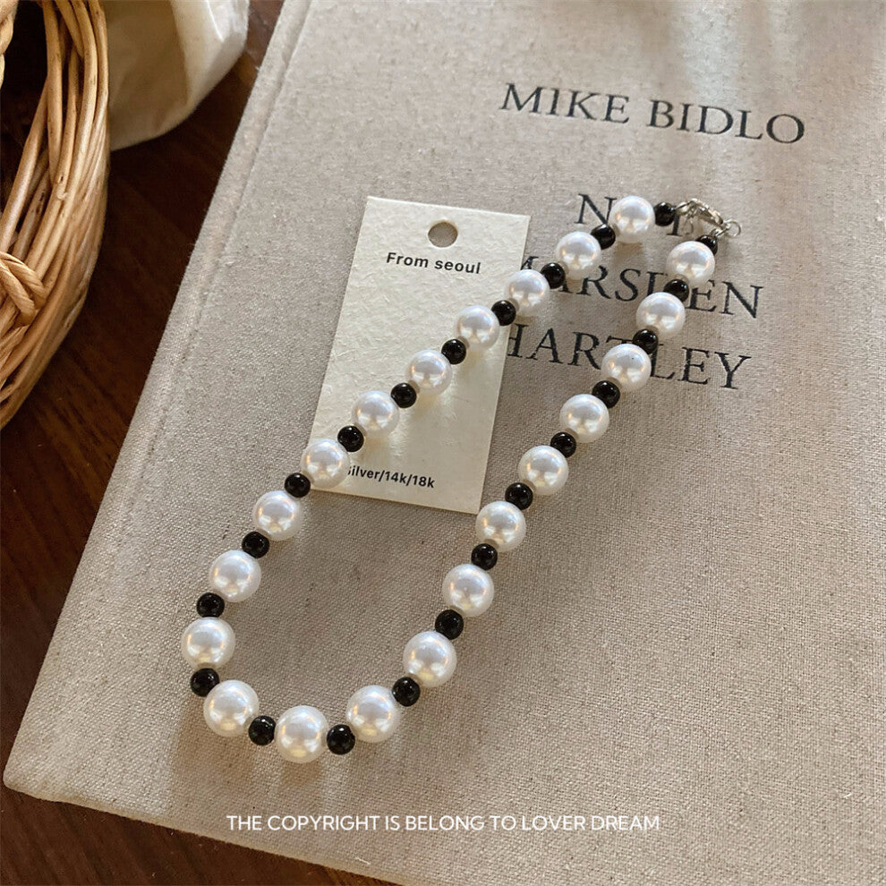 (Black pearl beaded necklace) Spring and summer colorful beaded necklace splicing the same style fashion big pearl clavicle chain net celebrity access