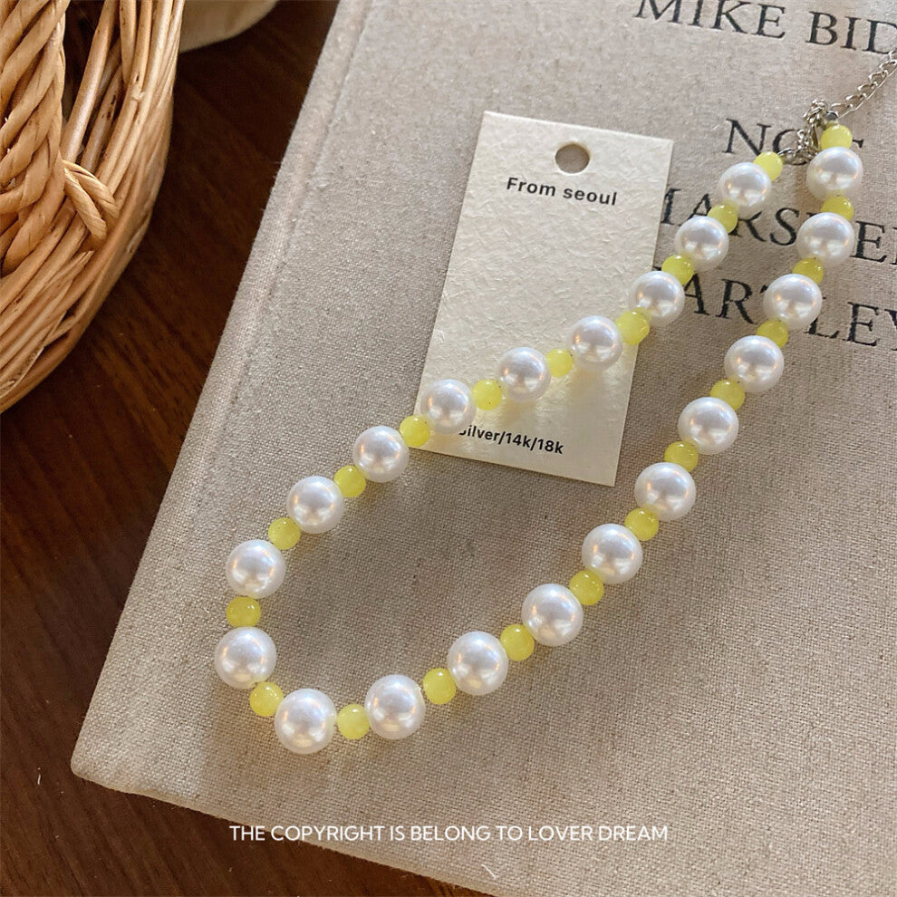 (Yellow Pearl Beaded Necklace) Spring and summer colorful beaded necklace splicing the same style fashion big pearl clavicle chain net celebrity acces