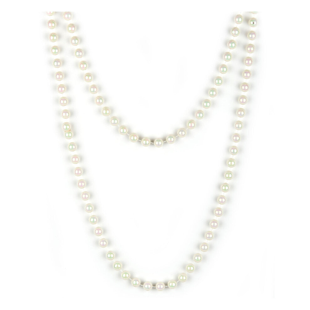 Women's pearl necklace