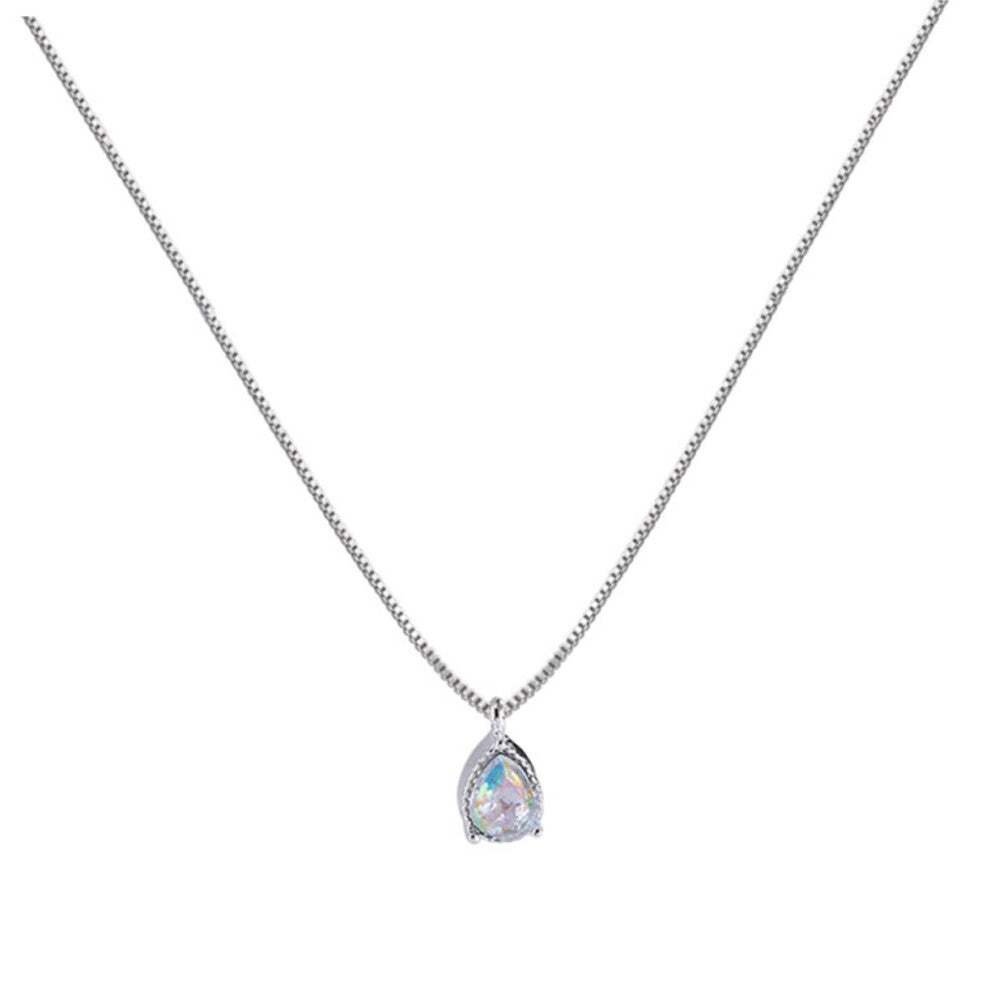 Collarbone Chain For Women Teardrop Pendant Necklace For Special Occasions Gift For Friends