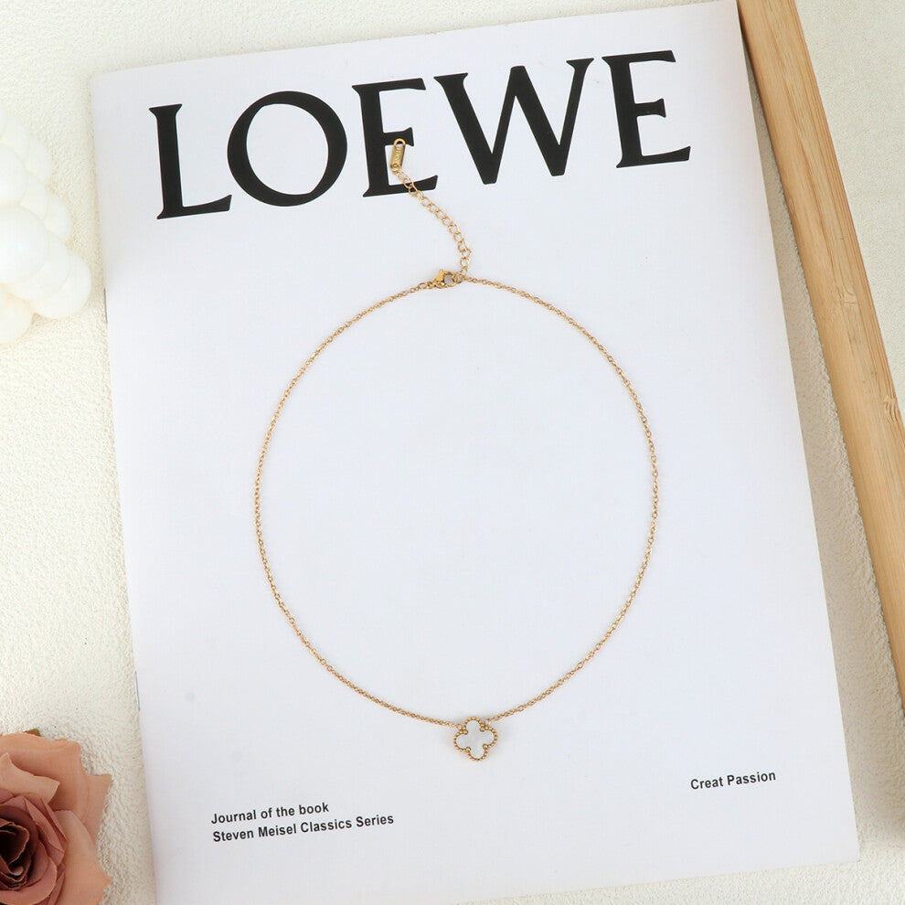 (White collarbone) 18K gold-plated stainless steel collarbone necklace, geometric pendant necklace, light luxury collarbone chain