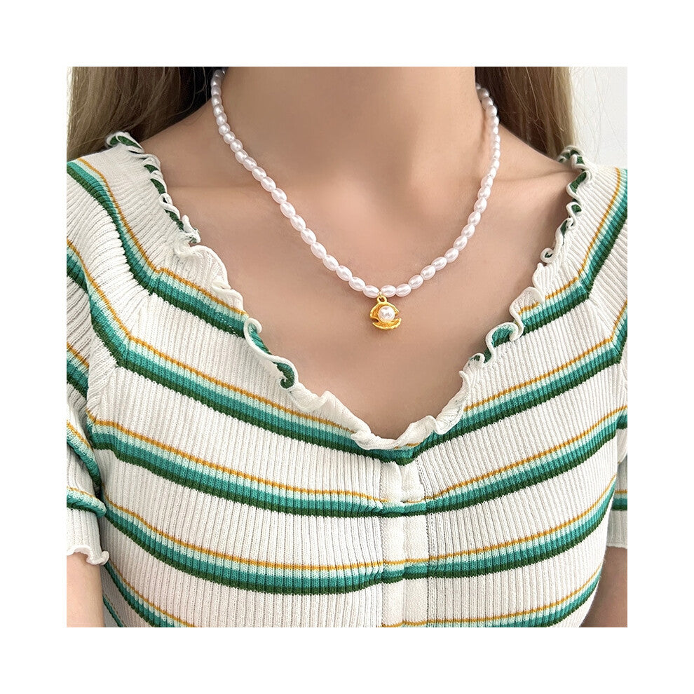 (MY36259) Ins-style pearl necklace, a versatile and niche design for women, exudes a sense of high-end luxury. Collarbone chain, heart-shaped pendant