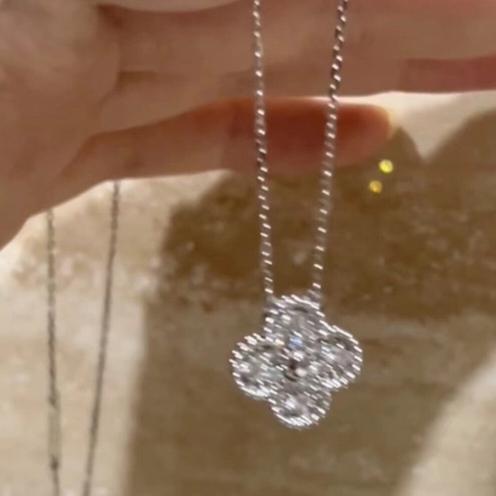 (TXL125) A fashionable and high-end necklace with an ins design for women, sweet and versatile collarbone chain