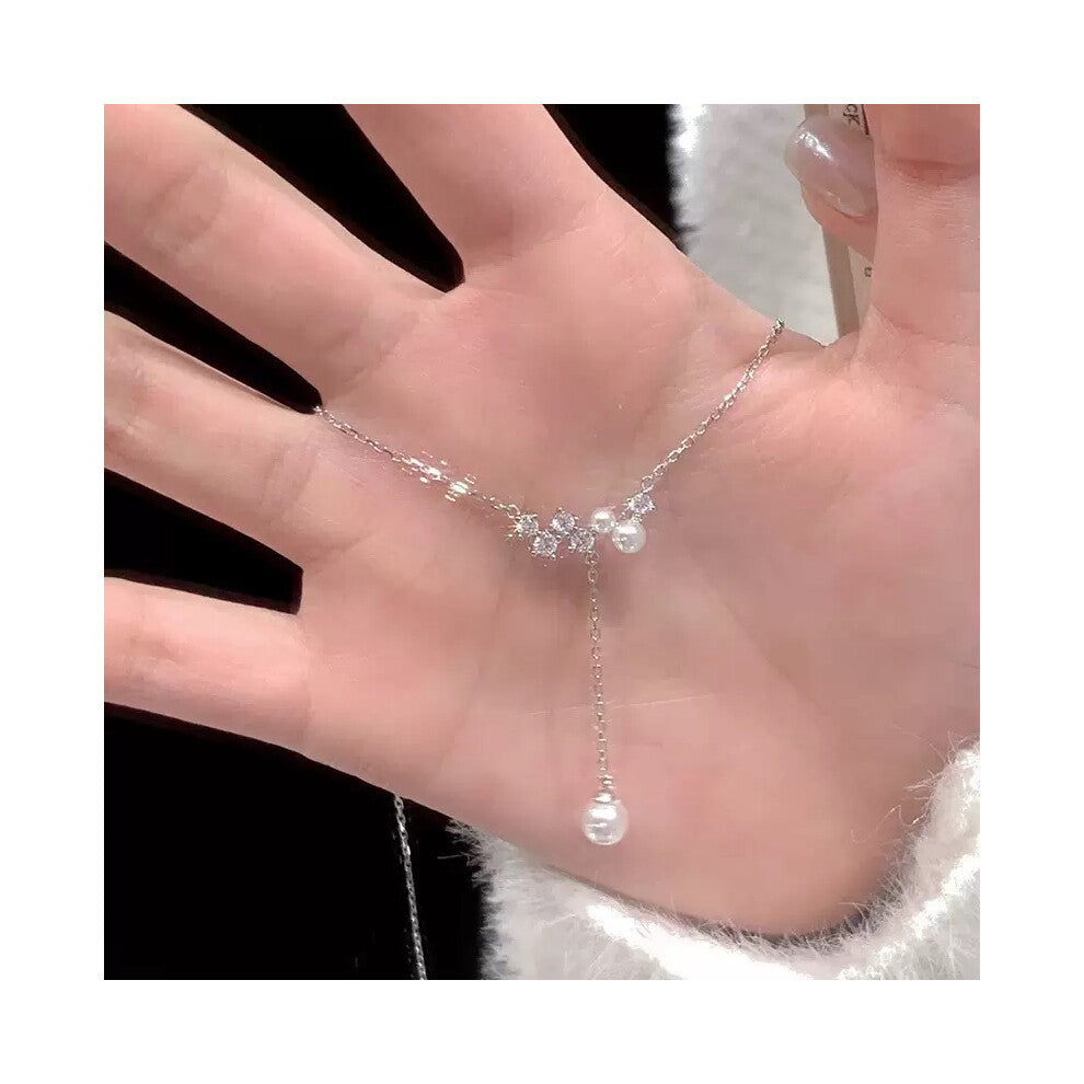 (TXL132) A fashionable and high-end necklace with an ins design for women, sweet and versatile collarbone chain