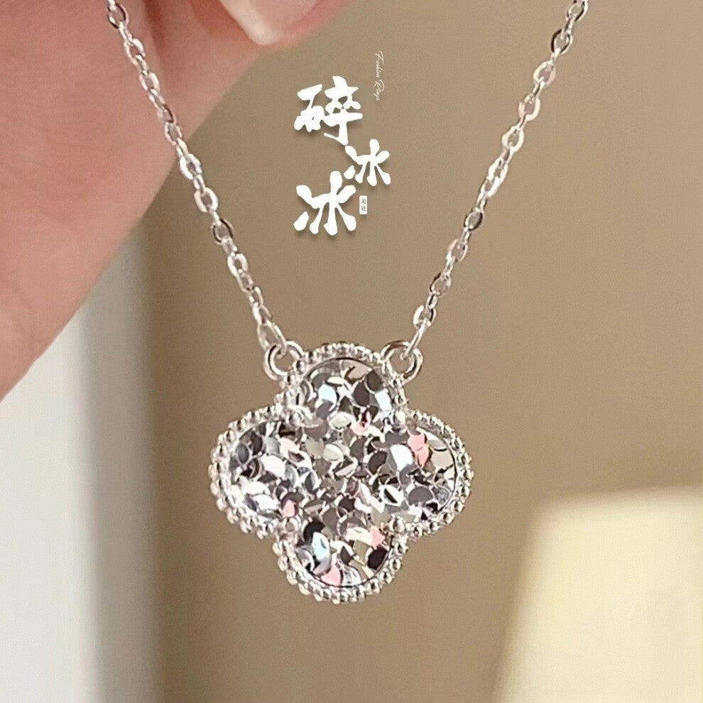 (TXL156) A fashionable and high-end necklace with an ins design for women, sweet and versatile collarbone chain