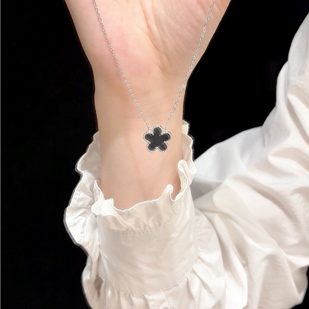 (TXL291) A fashionable and high-end necklace with an ins design for women, sweet and versatile collarbone chain